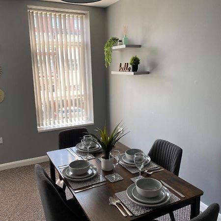 Blackpool Sleepover Apartment 4 Free Parking Sleeps 6 المظهر الخارجي الصورة