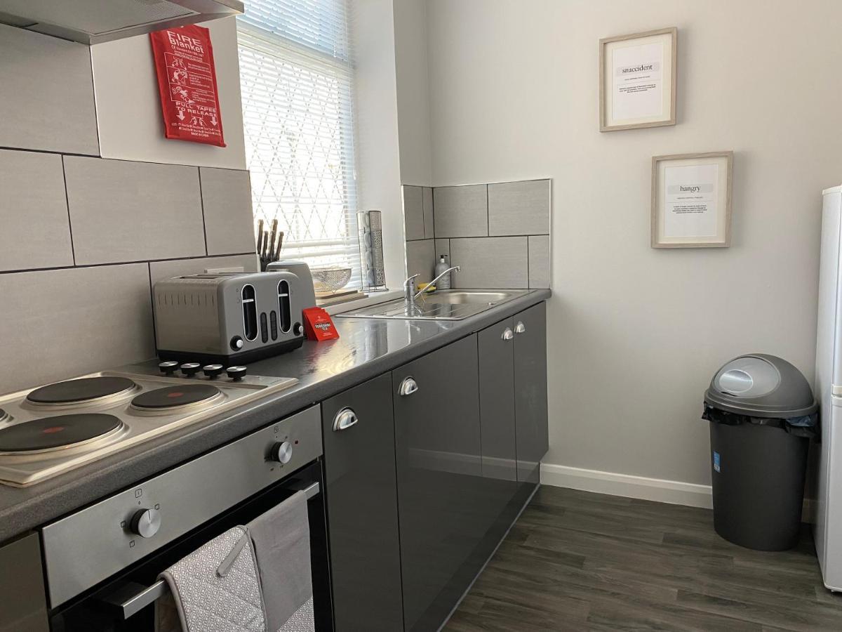 Blackpool Sleepover Apartment 4 Free Parking Sleeps 6 المظهر الخارجي الصورة